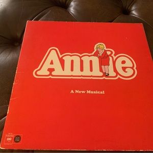 Annie a musical, 1977!